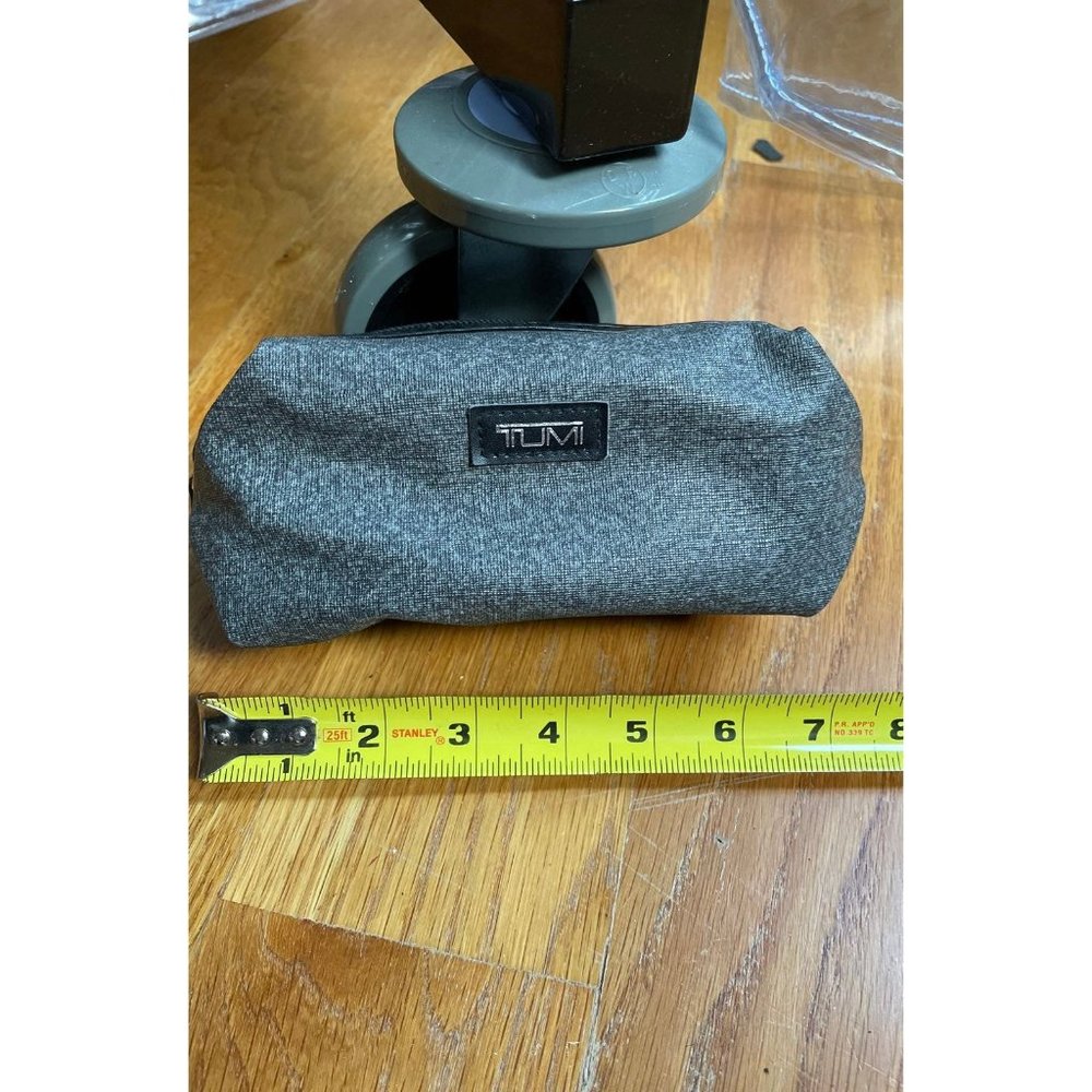 Tumi mini toiletry bag